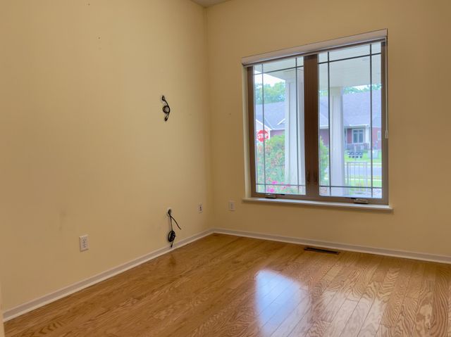 6737 99th Avenue N, Brooklyn Park, MN 55445