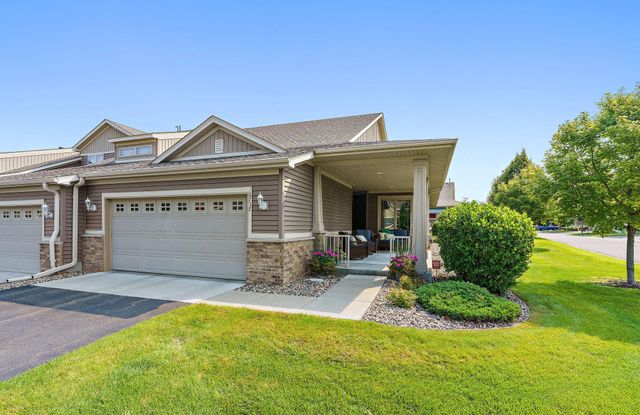 6737 99th Avenue N, Brooklyn Park, MN 55445