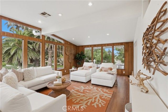 2275 W 25th 242, San Pedro (los Angeles), CA 90732