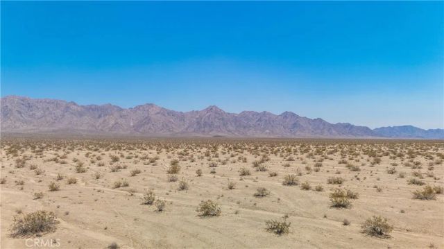 100 Ironage Peak, 29 Palms, CA 92277