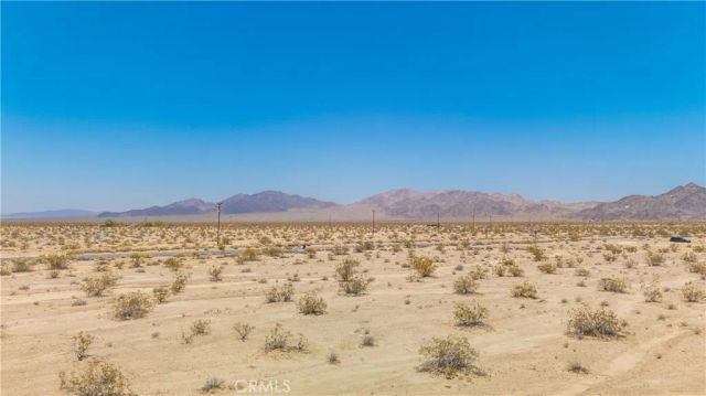 100 Ironage Peak, 29 Palms, CA 92277