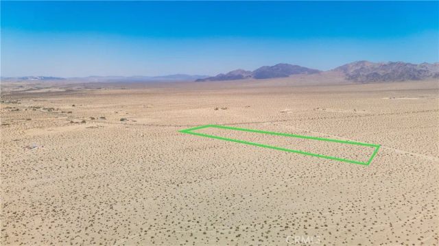 100 Ironage Peak, 29 Palms, CA 92277