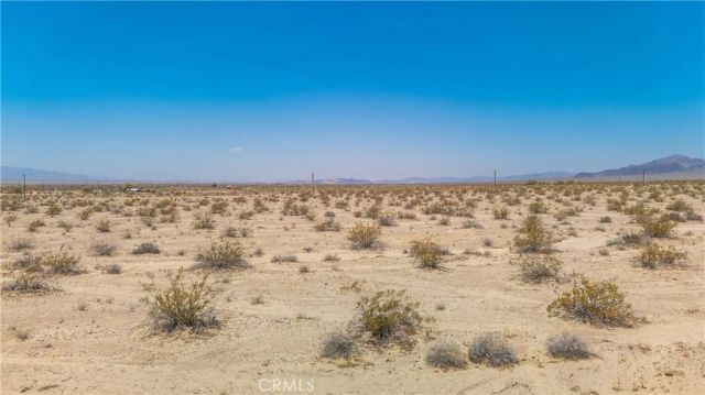 100 Ironage Peak, 29 Palms, CA 92277