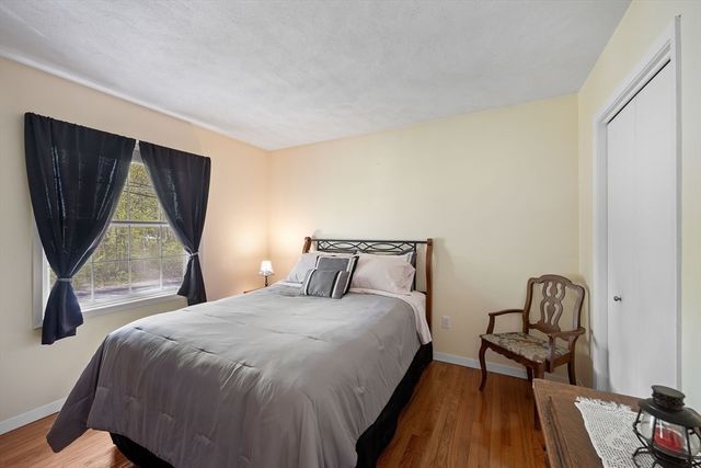 85 Tower St, Hudson, MA 01749