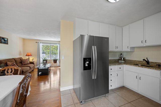 85 Tower St, Hudson, MA 01749