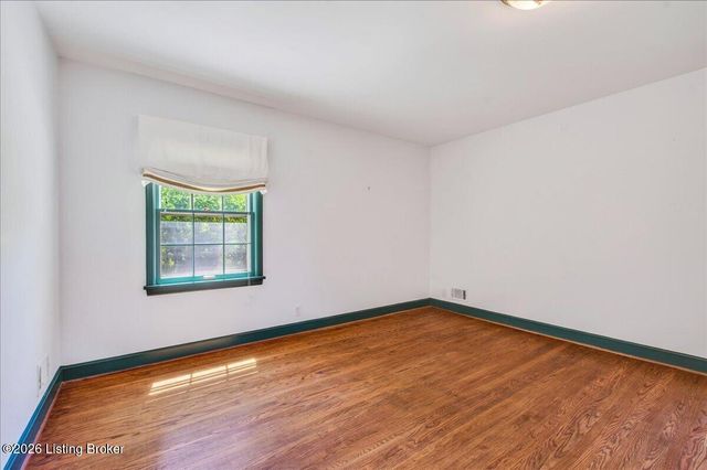 7308 Shadwell Ln, Prospect, KY 40059