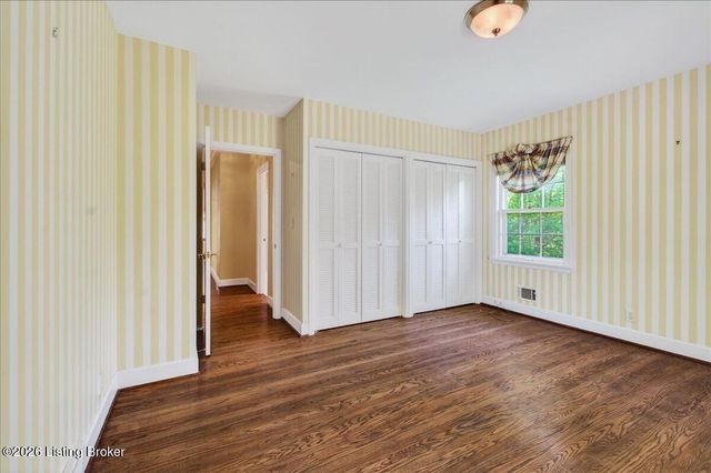 7308 Shadwell Ln, Prospect, KY 40059