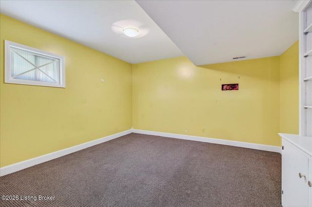 7308 Shadwell Ln, Prospect, KY 40059