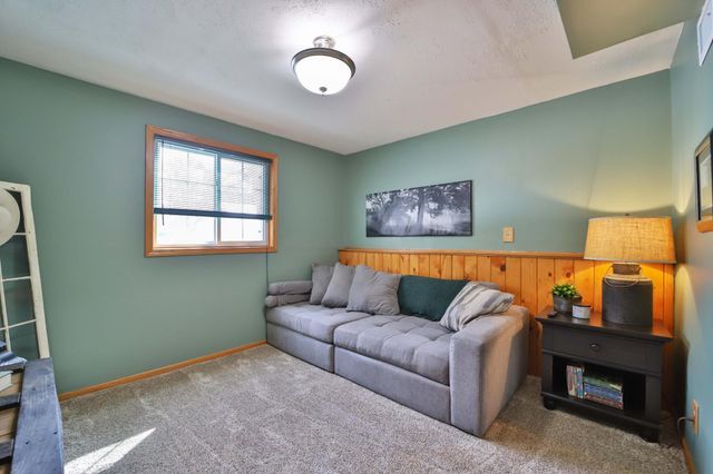 11293 Town Hall Street, Brainerd, MN 56401