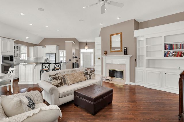 11025 Innisbrooke Lane, Fishers, IN 46037