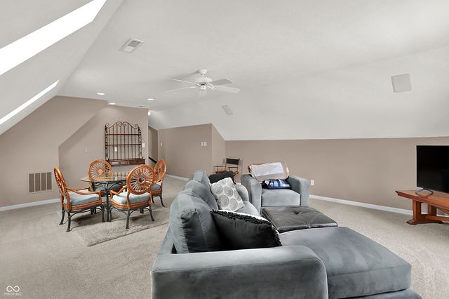 11025 Innisbrooke Lane, Fishers, IN 46037