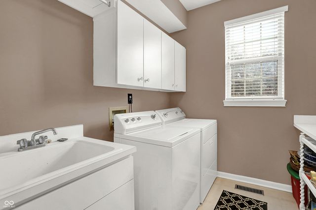 11025 Innisbrooke Lane, Fishers, IN 46037