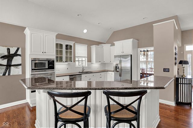 11025 Innisbrooke Lane, Fishers, IN 46037