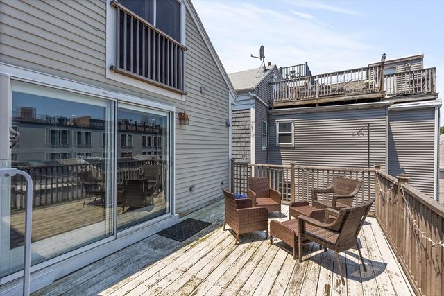 256 W. 3rd St 2, Boston, MA 02127