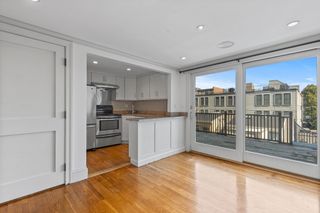 256 W. 3rd St 2, Boston, MA 02127