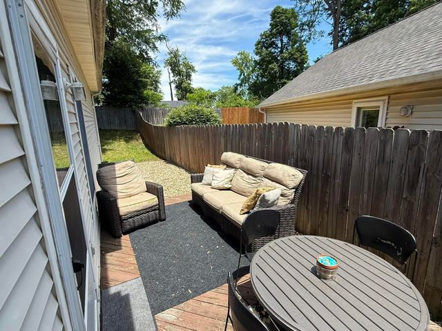 400 W Somersbe Place, Bloomington, IN 47403
