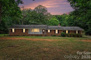 11980 Flowes Store Road, Midland, NC 28107