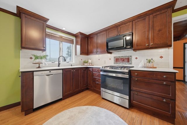 89 Powder Mill Road, Maynard, MA 01754