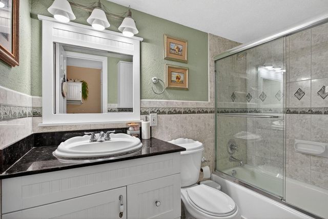 301 N Ocean Boulevard 1006, Pompano Beach, FL 33062