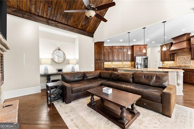 5811 Yoshino Cherry Lane, Braselton, GA 30517