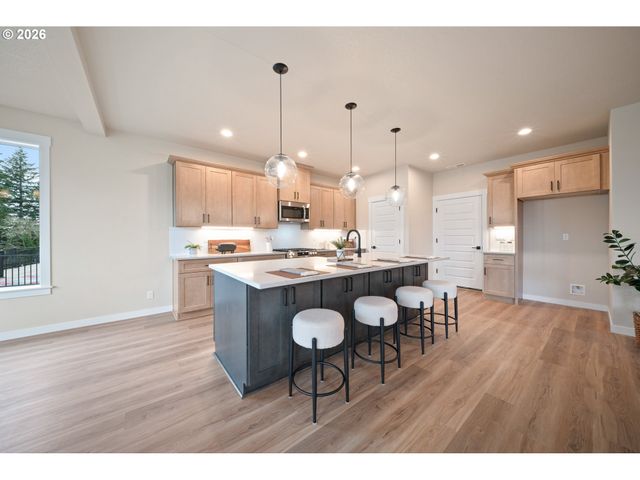 1041 Se OLIVE Way, Estacada, OR 97023