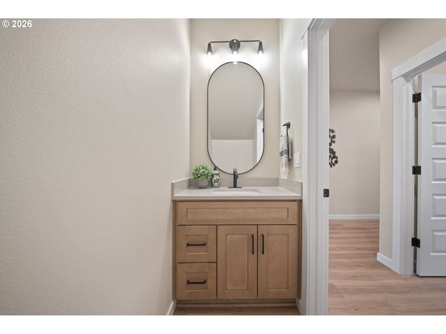 1041 Se OLIVE Way, Estacada, OR 97023