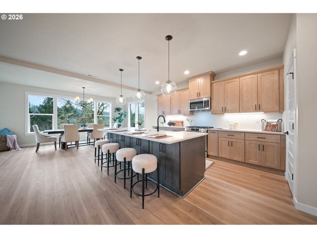 1041 Se OLIVE Way, Estacada, OR 97023