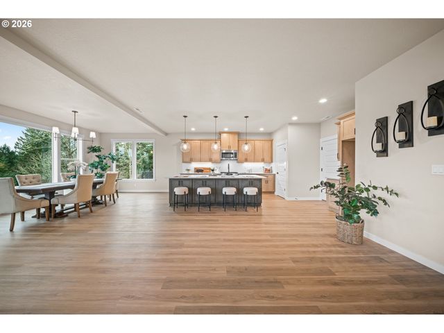 1041 Se OLIVE Way, Estacada, OR 97023