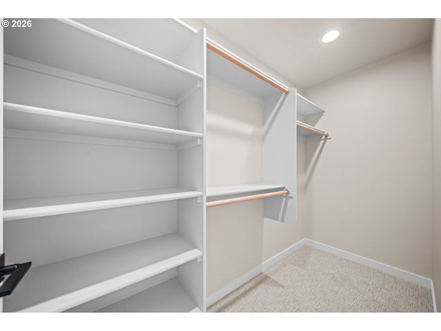 1041 Se OLIVE Way, Estacada, OR 97023