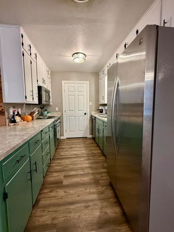 1401 Marigold Street, Borger, TX 79007