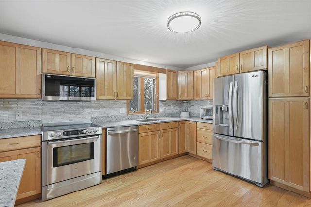 151 Highland Street, Hudson, NH 03051