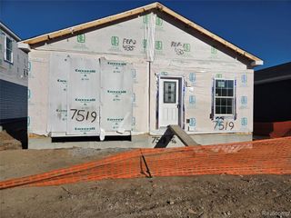 7519 Packard Avenue, Warren, MI 48091