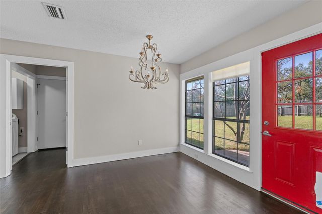 1106 San Augustine DR, Austin, TX 78733