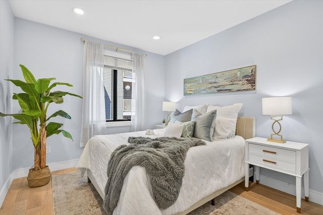 148 W 9th St 3, Boston, MA 02127