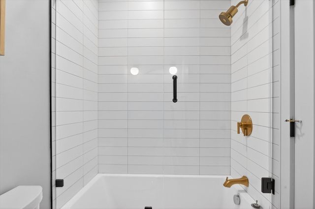 148 W 9th St 3, Boston, MA 02127