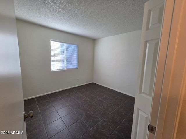 623 W GUADALUPE Road 130, Mesa, AZ 85210