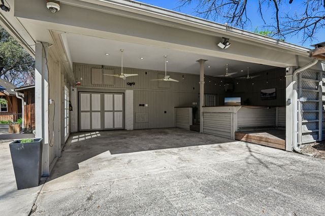 5401 Durham Avenue, Fort Worth, TX 76114