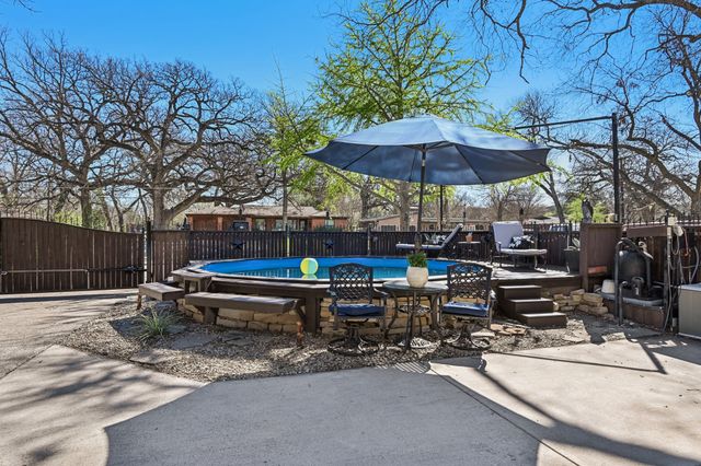 5401 Durham Avenue, Fort Worth, TX 76114