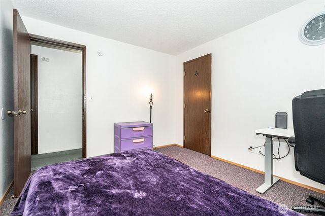 1418 Jensen Avenue, Centralia, WA 98531