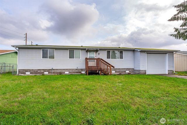 1418 Jensen Avenue, Centralia, WA 98531