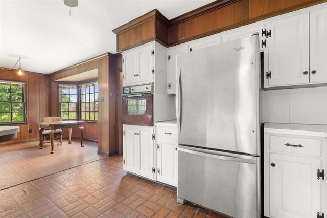 4828 Prien Bluff Road, Lake Charles, LA 70605