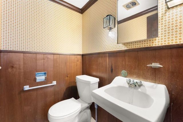 4828 Prien Bluff Road, Lake Charles, LA 70605