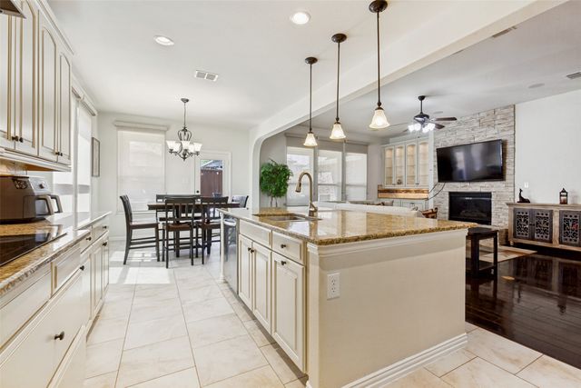 12873 Spring Hill Drive, Frisco, TX 75035