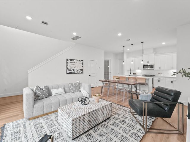 1019 Upside Wheatley Lane, Houston, TX 77091