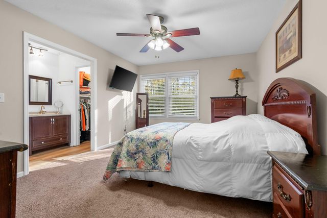 111 Sandtrap Road, Summerville, SC 29483