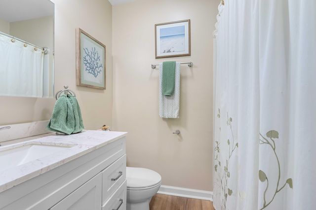 111 Sandtrap Road, Summerville, SC 29483