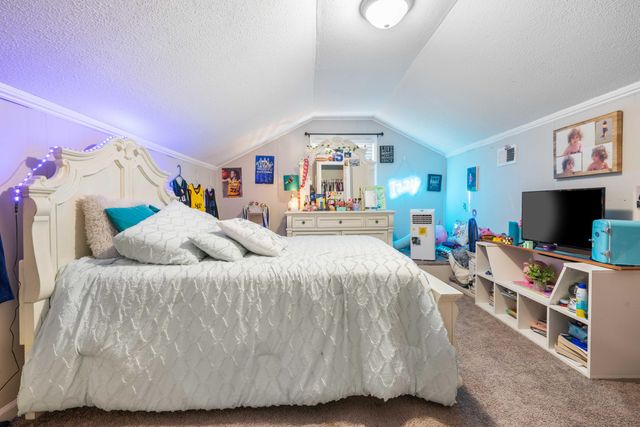 111 Sandtrap Road, Summerville, SC 29483