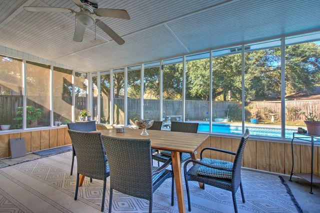 111 Sandtrap Road, Summerville, SC 29483