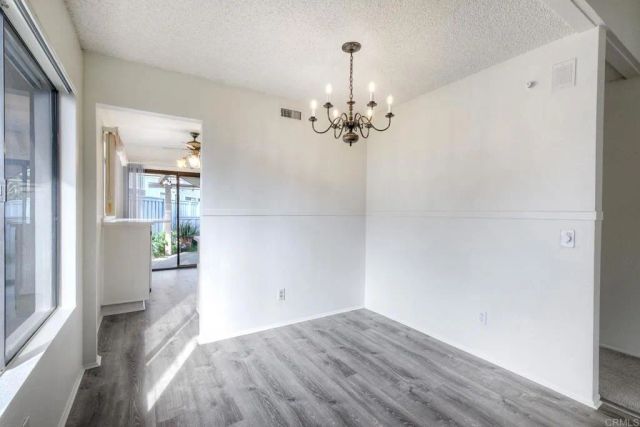 8147 Via Mallorca, La Jolla, CA 92037