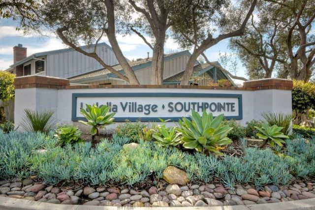 8147 Via Mallorca, La Jolla, CA 92037